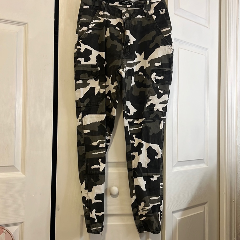 Camo pants